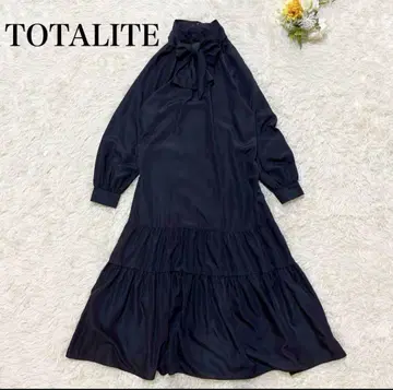 La TOTALITE 라 토탈리테 원피스 티어드 보타이