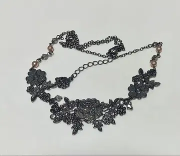 엑시즈팜 axes femme 목걸이 장미 은