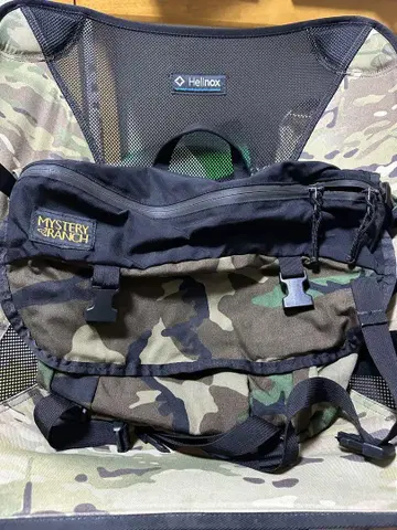 MYSTERY RANCH 미스터리 랜치 인베이더 메신저 카모