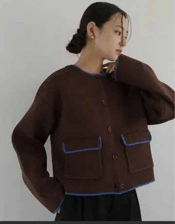 배색 크루넥 가디건 바이컬러