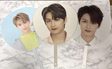 SEVENTEEN 준 부채 세트