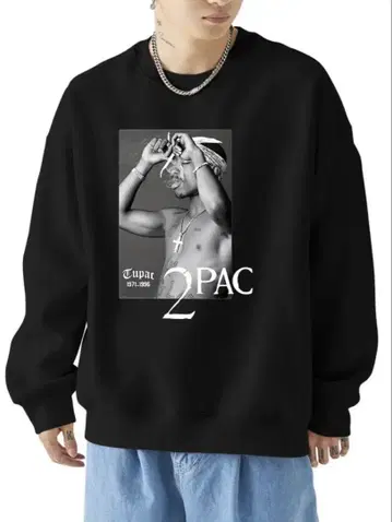 미사용 새상품 블랙 2PAC 맨투맨 L 사이즈