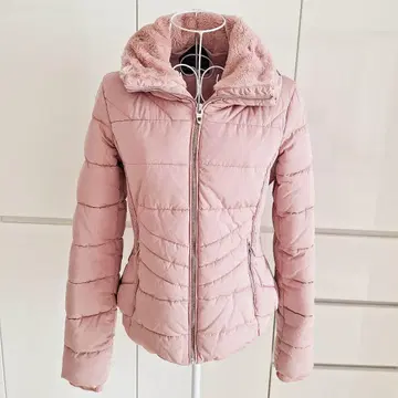 새상품급 ZARA 핑크 인조 모피 충전솜 다운 자켓 S