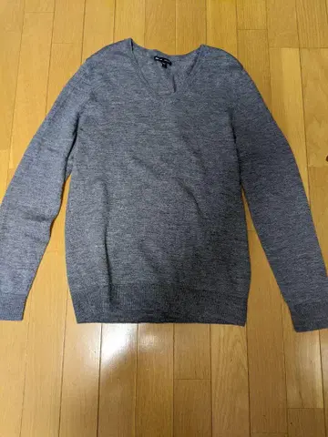 [ 새상품급 ] Gap 메리노울 V넥 스웨터 M 그레이
