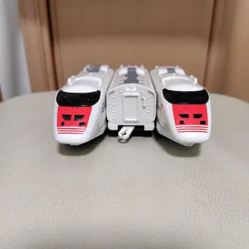 프라레일 라이트 부착 이스트 아이