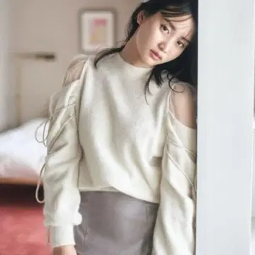 SNIDEL 오프숄더 니트