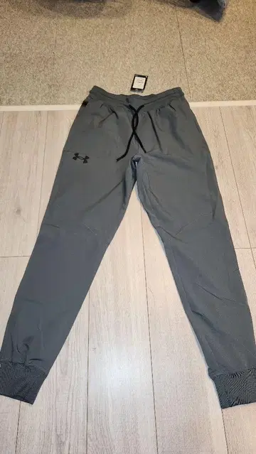 Under Armour 그레이 조거 팬츠 트레이닝 피트니스