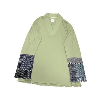 SOU SOU 연한 녹색 긴팔 티셔츠 Size L