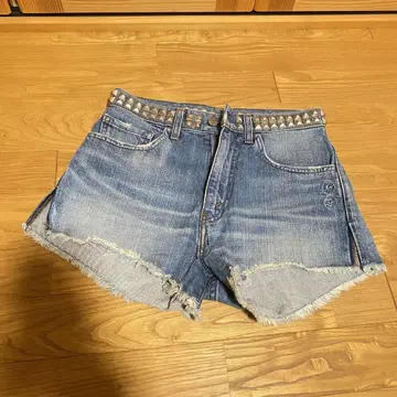 리바이스 데님 숏팬츠 스터드 S 사이즈