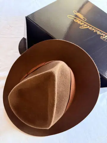Borsalino 브라운 울 펠트 햇 박스 포함