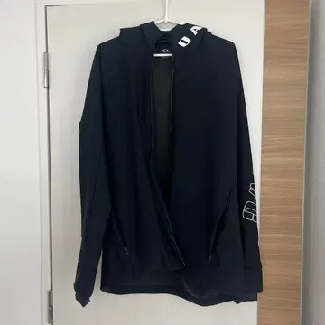 Oakley 블랙 후드 부착 자켓