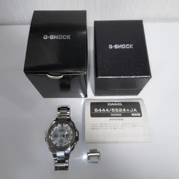 카시오 G-SHOCK gst-w110d-7ajf 실버/화이트