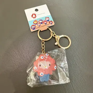 미야쿠미야쿠 산리오 콜라보 클리어 키링 키티