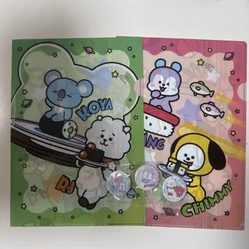 쿠라스시 BT21 클리어 파일 2장과 배지 3개 세트
