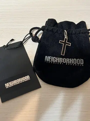 neighborhood 크로스 펜던트 TOP 925 실버