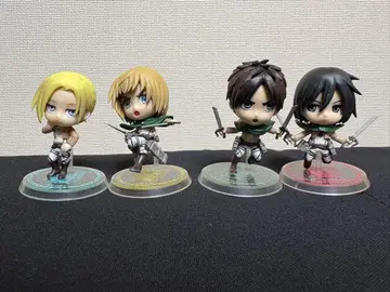 진격의 거인 치비큥 16점 피규어 세트 제일복권 덤 포함