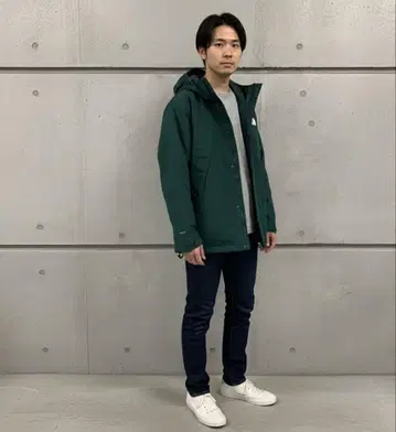 THE NORTH FACE 마운틴 후드티 다크 그린 남성용