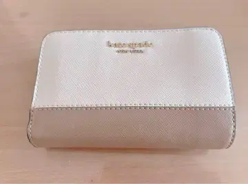 kate spade 이단 접이식 지갑