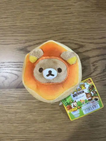 [ 새상품 ] 리락쿠마 파이 열매 봉제 인형 초콜릿 파이 산엑스
