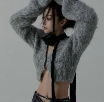 MELTTHELADY cropped loose cardigan grey