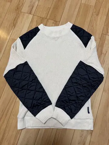 Jackman XL 화이트 블랙 니트