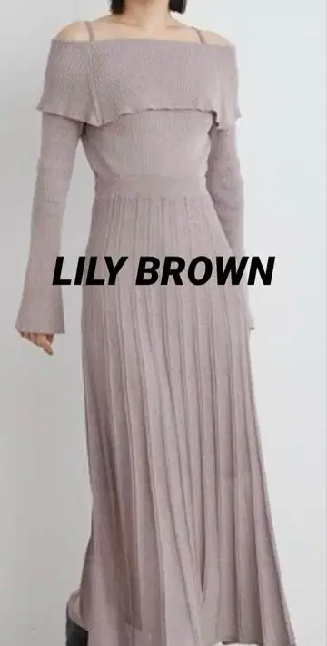 릴리 브라운 LILY BROWN 케이프 칼라 라메 니트 원피스