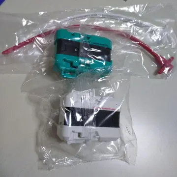 베이블레이드 X 와인더 런처 세트