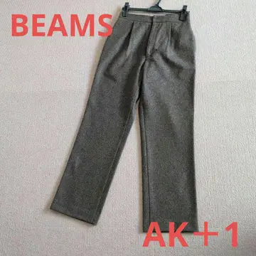 새상품급 빔즈 AK+1 울 혼방 카키 슬랙스