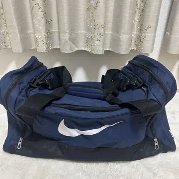 새상품급 NIKE 스포츠백 2way 동아리 활동 원정 수학여행용 가방