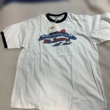 BARNS OUTFITTERS 미네소타 T셔츠