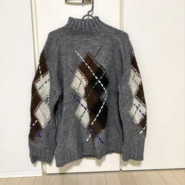 ZARA 다이아 니트 스웨터