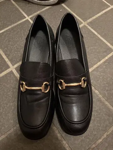 블랙 로퍼 비트 로퍼 26cm 힐