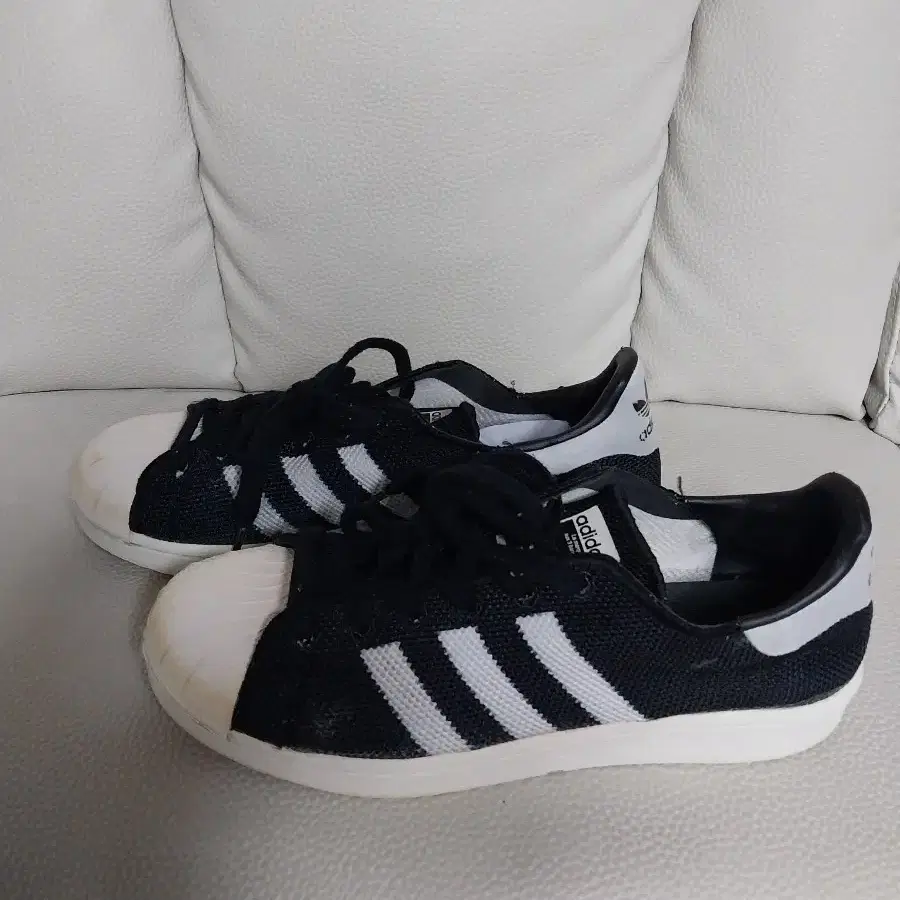 Adidas sneakers size 240 Adidas