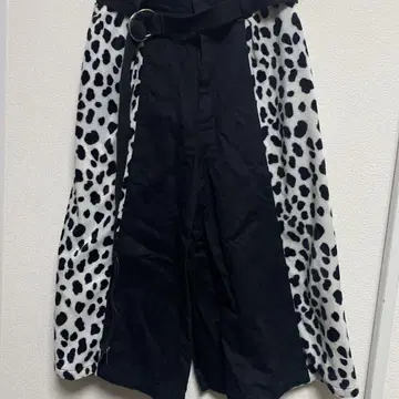 캔디 스트리퍼 달마시안 와이드 팬츠 숏팬츠