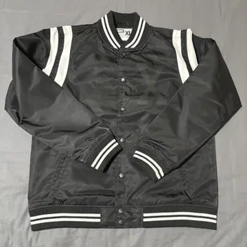 [ 새상품급 ] X-LARGE 블랙 바시티 자켓 XL