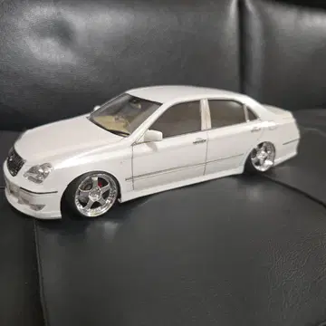 프라모델 자동차 / 마제스타 VIP CAR