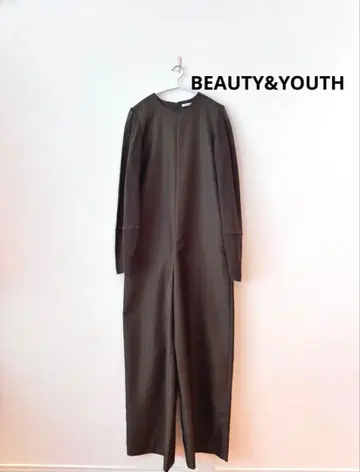 뷰티앤유스 애로우즈 폴리에스테르 x 니트 콤비 올인원