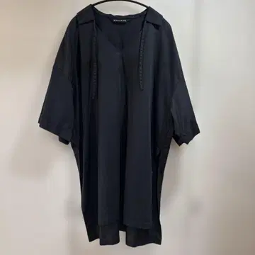 새상품급 미즈이로 인드 튜닉 원피스 블랙 슬릿
