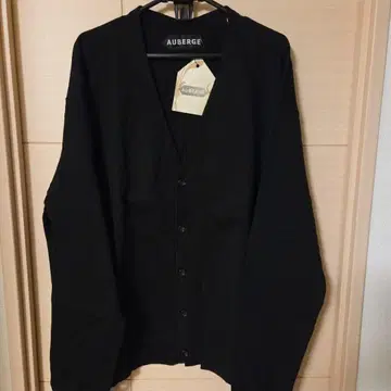 [ 새상품 ] AUBERGE 80's NOIR size 42 가디건