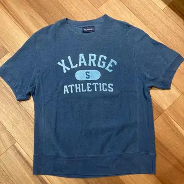 XLARGE 맨투맨 티셔츠