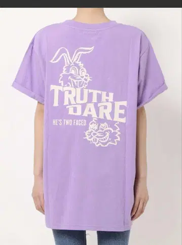 GYDA TRUTH/DARE BUNNY 티셔츠