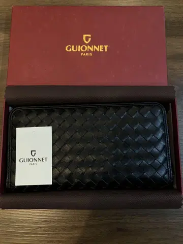 하자품이라 저렴! GUIONNET 라무 가죽 장지갑 블랙