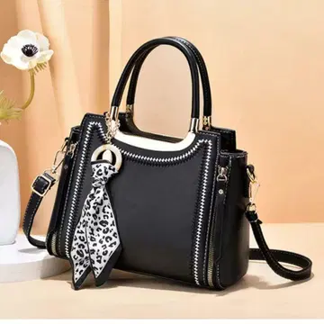 숄더백 여성용 깔끔한 가방 트렌드 한국 핸드백 고급