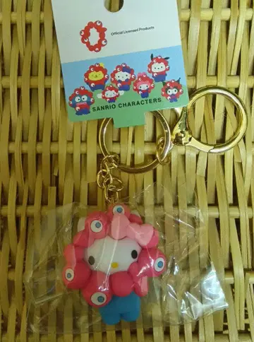 미야쿠미야쿠 산리오 키티  키링