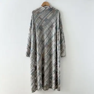 요건 레일 울 체크 원피스 블루 베이지