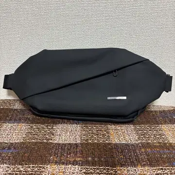 [새상품급] QUICK PACK 바디백 블랙 PU 가죽 발수 경량 대용량