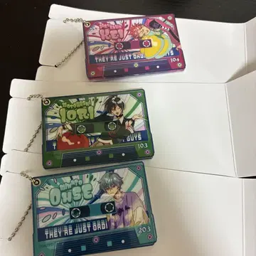 카리스마 로손 슬라이드 거울