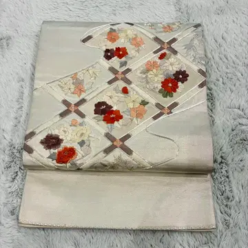 후쿠로 오비 순수 실크 태고 무늬 꽃무늬 자수 은색 부품 크림색