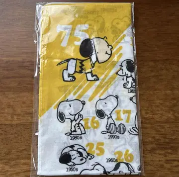 스누피 타운 반다나 75주년 YELLOW