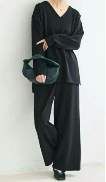 코카 coca 엠보싱 와이드 팬츠 블랙 새상품 완판템